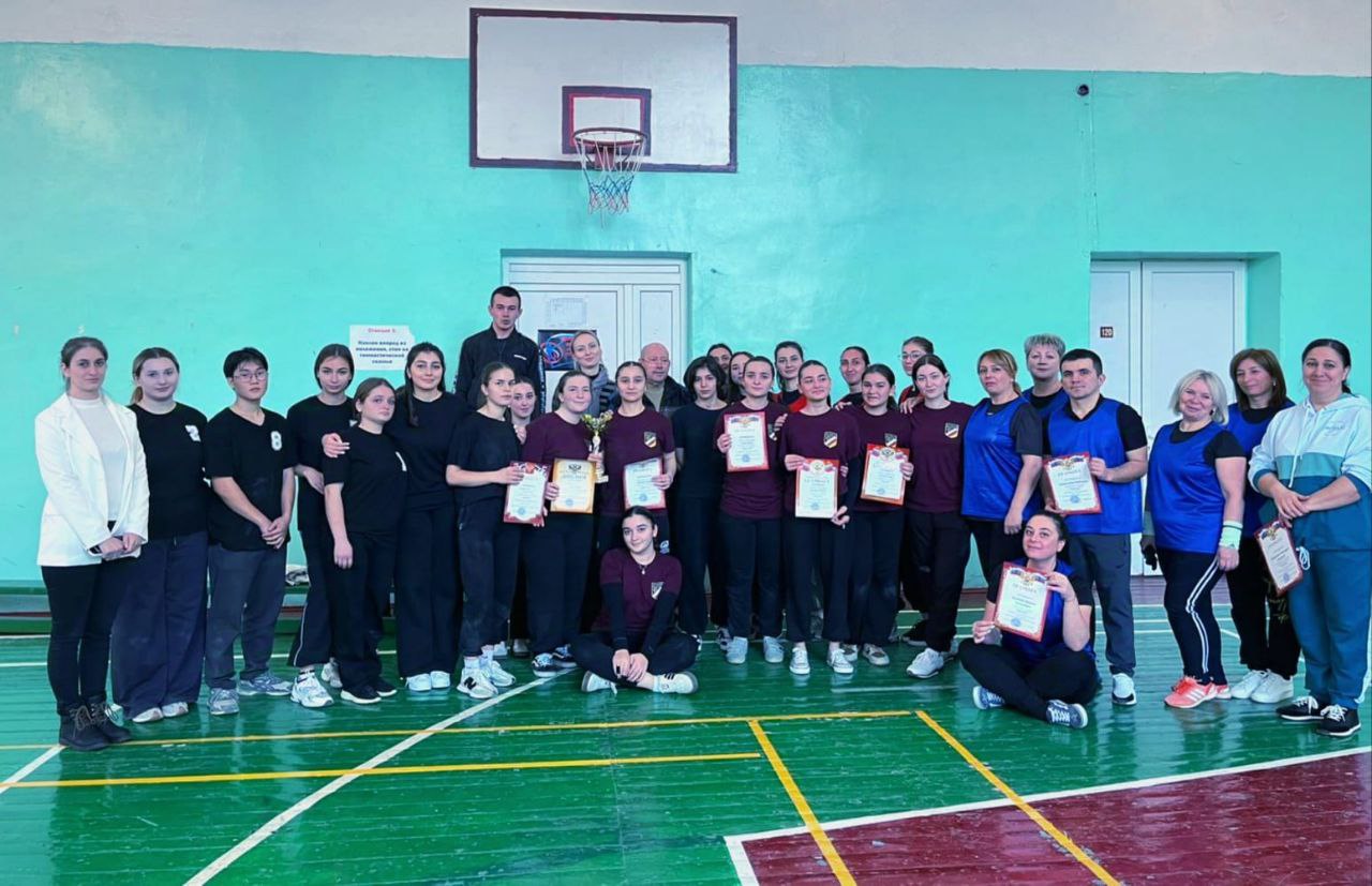 Очередные традиционные соревнования по волейболу